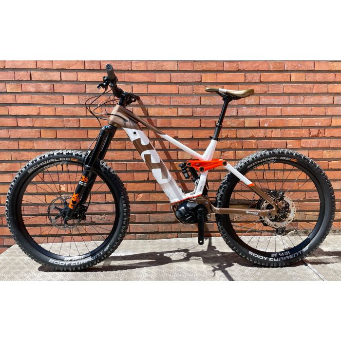 husqvarna hard cross 8 2020